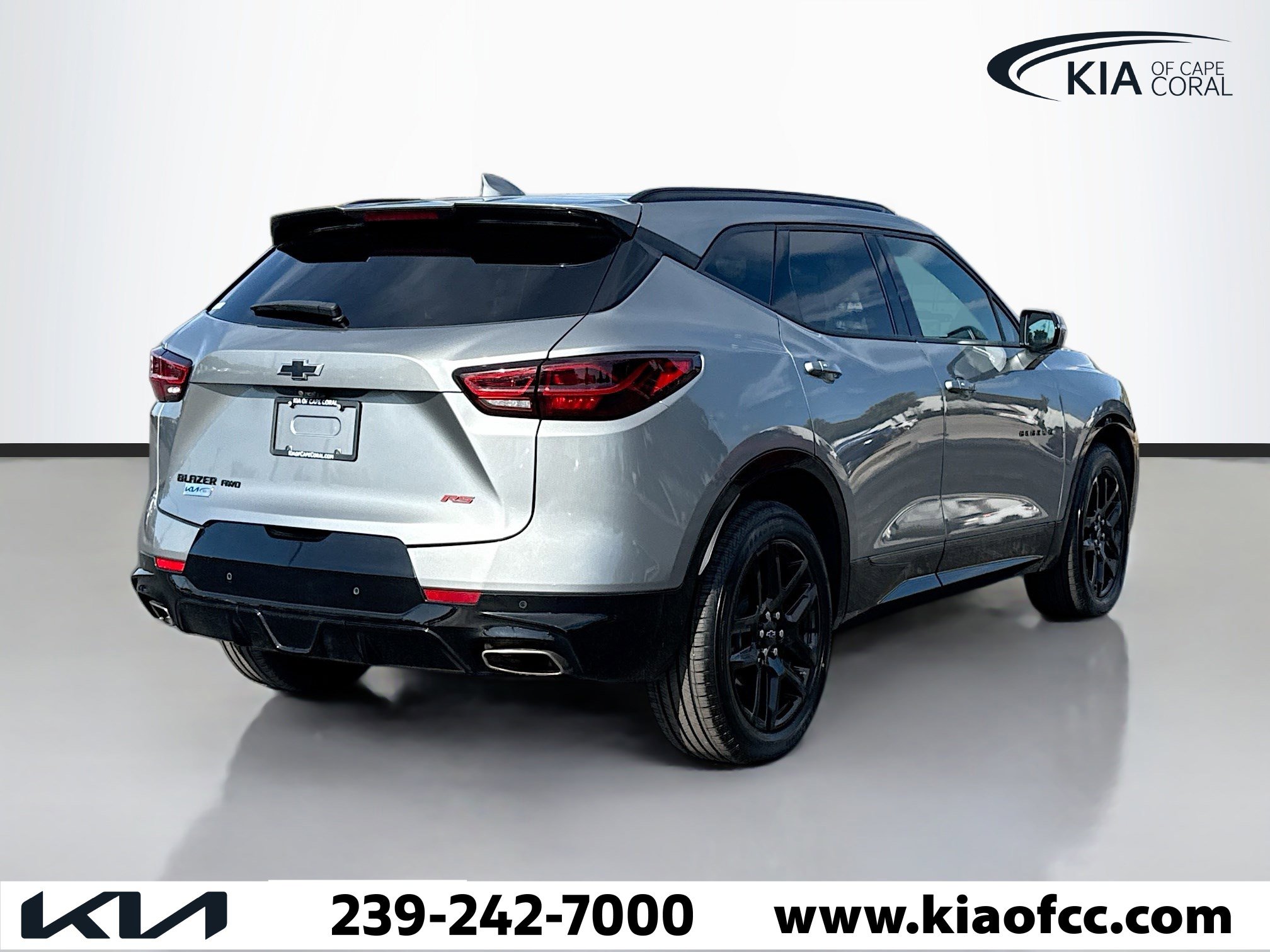 Used 2024 Chevrolet Blazer RS w/ Driver Confidence II Package image 5