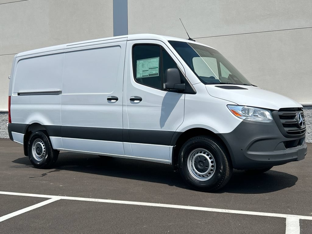 New 2026 Mercedes-Benz Sprinter 2500 image 2