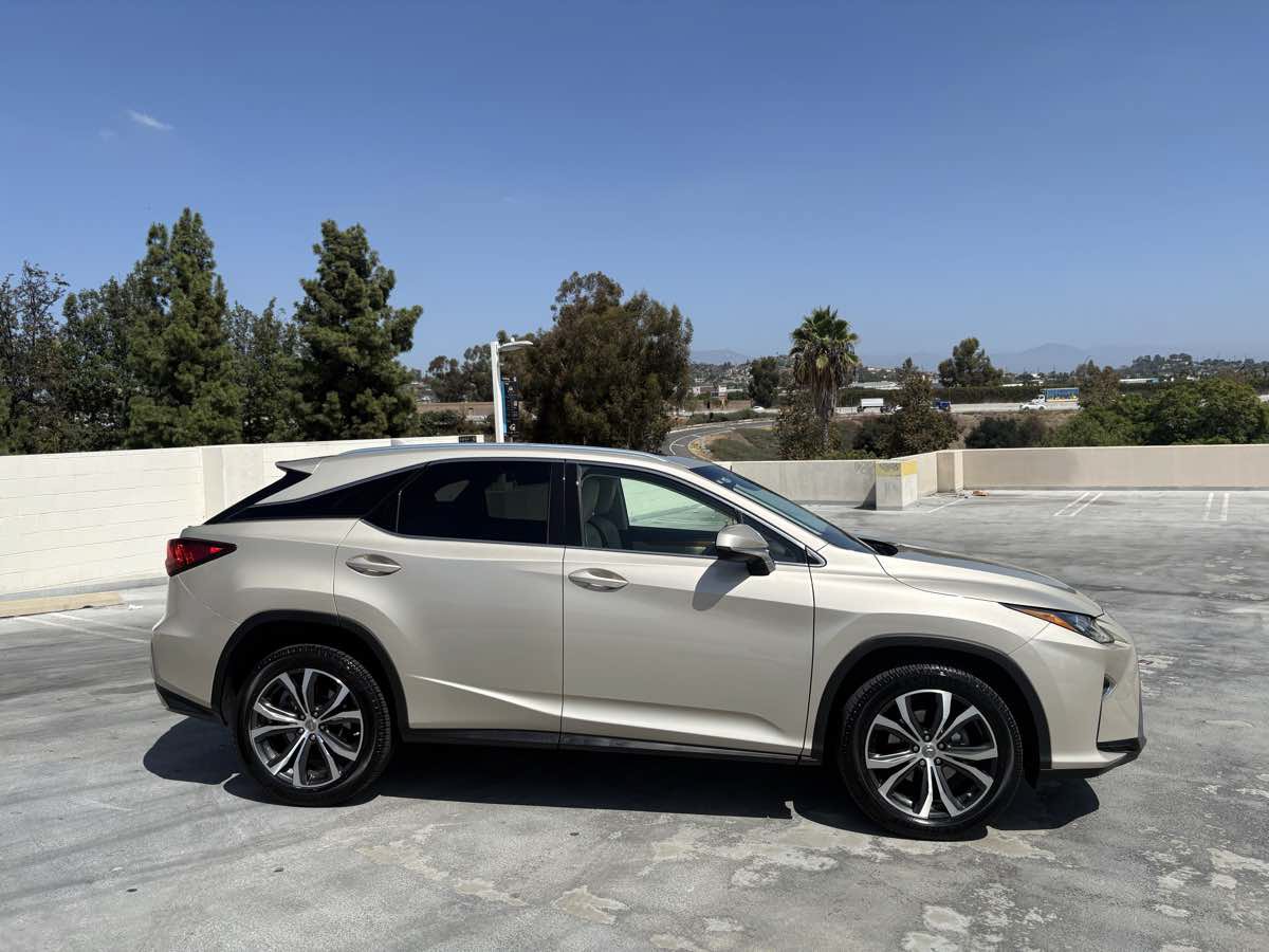Used 2017 Lexus RX 350 FWD w/ Premium Package image 49