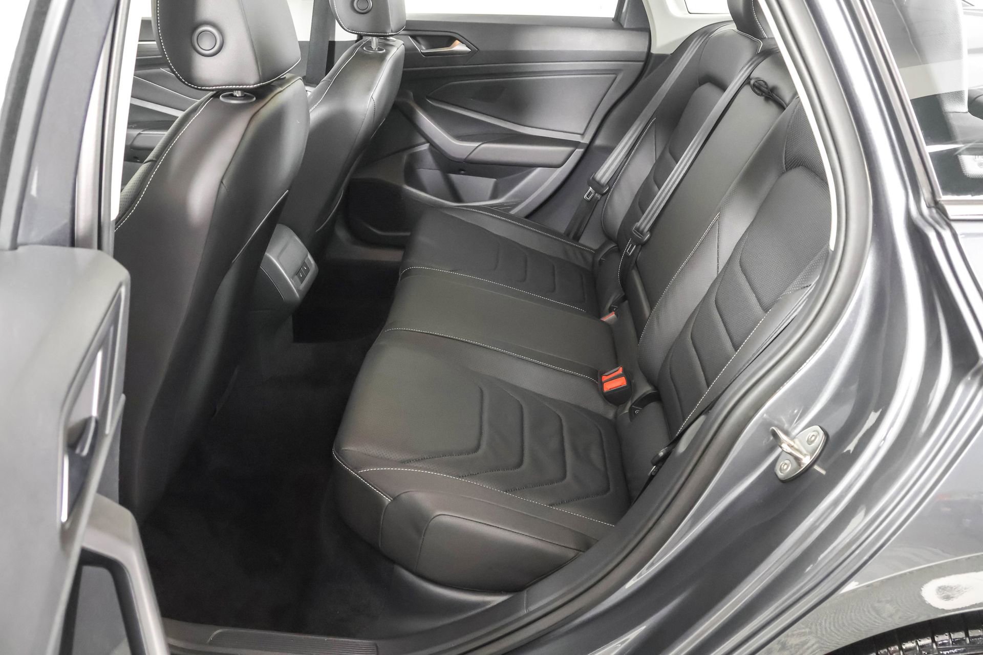 Used 2023 Volkswagen Jetta SEL image 37