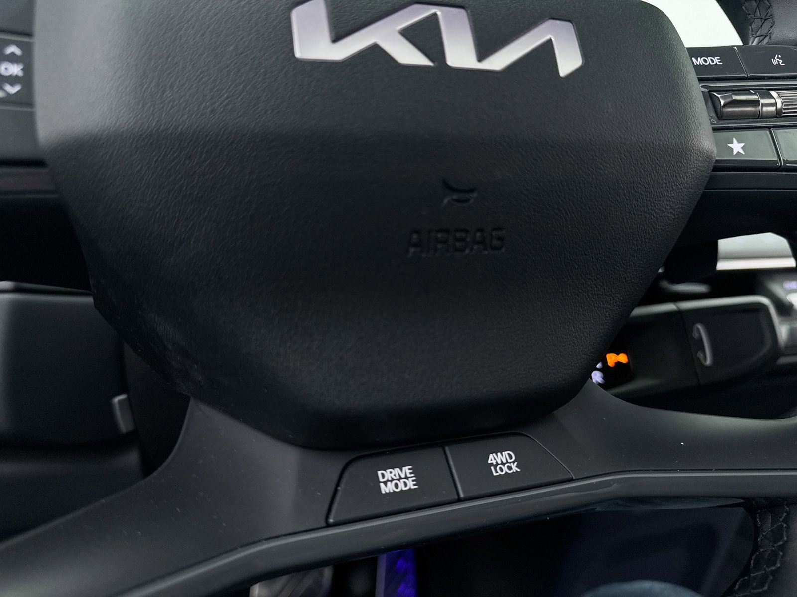 Used 2024 Kia EV9 GT-Line image 10