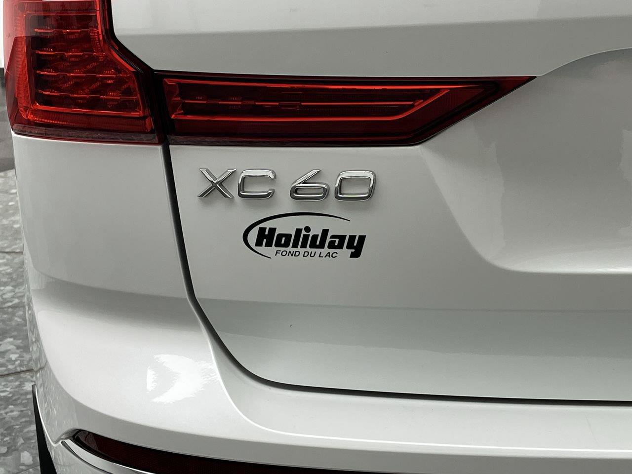 Used 2021 Volvo XC60 T5 Inscription w/ Advanced Package AWD/4WD image 37