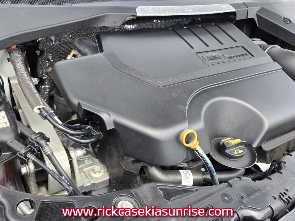 Used 2024 Land Rover Range Rover Evoque S image 20