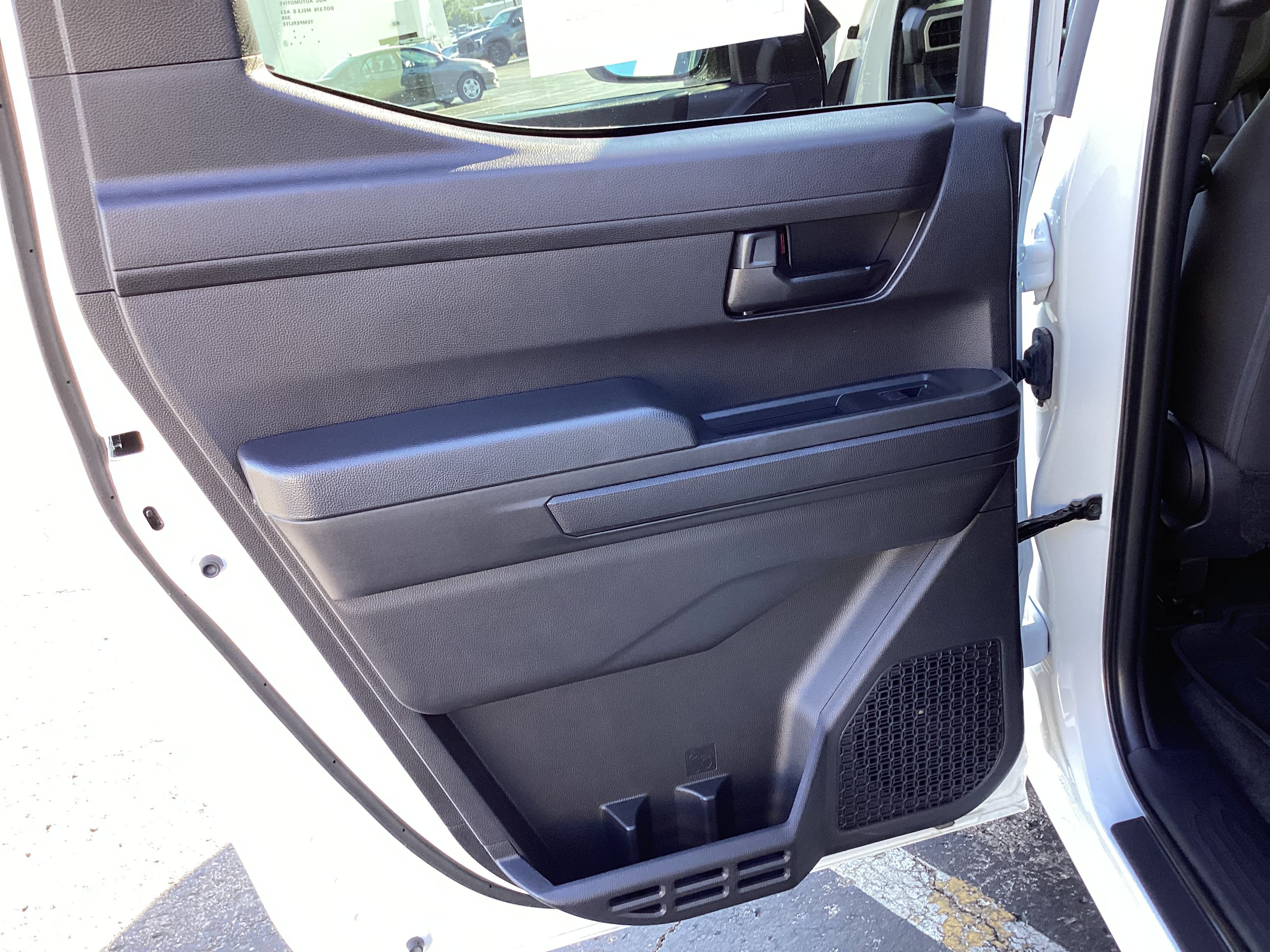 Certified 2025 Toyota Tacoma SR AWD/4WD image 20