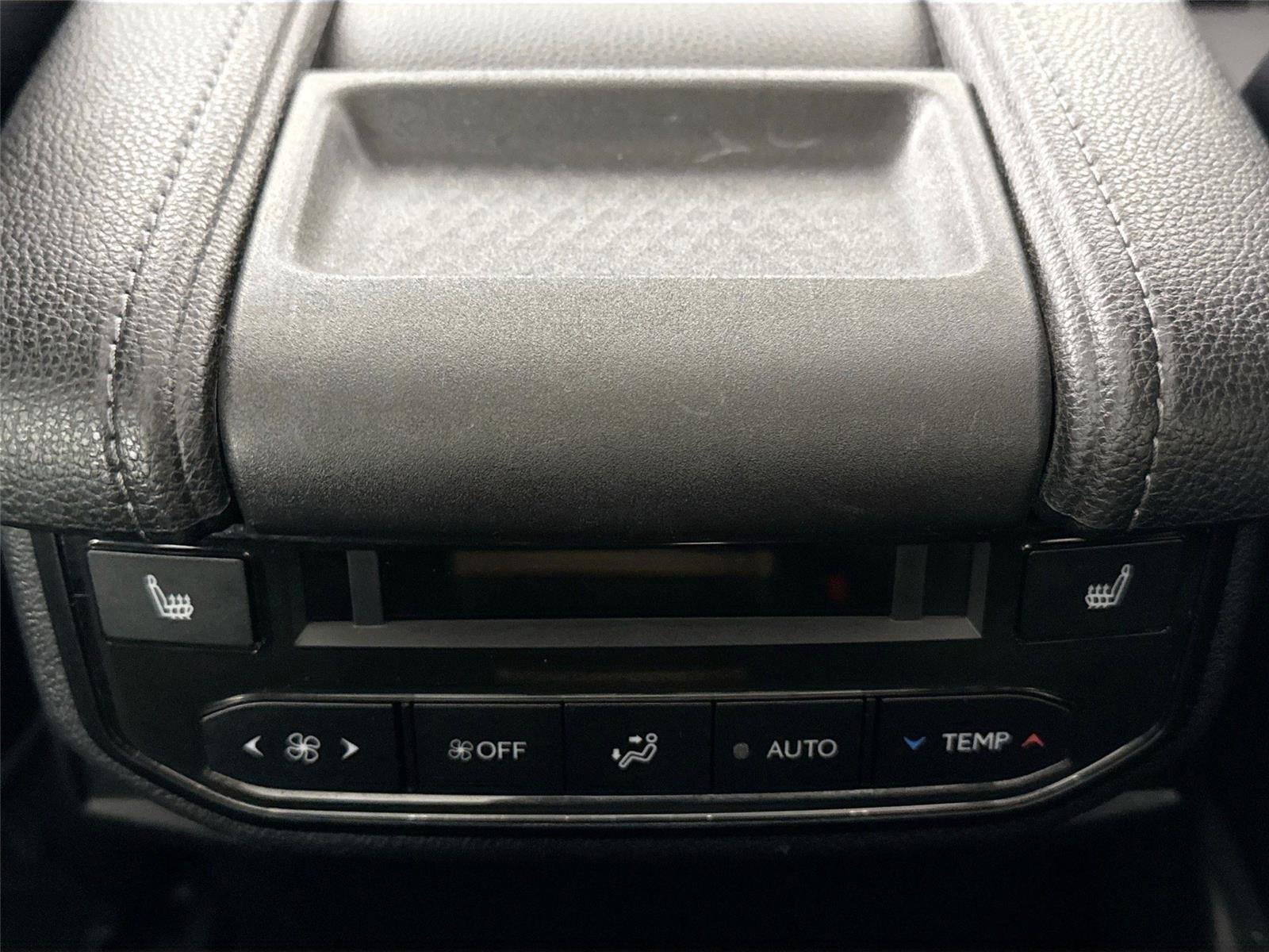 Used 2024 Toyota Grand Highlander AWD Hybrid image 20