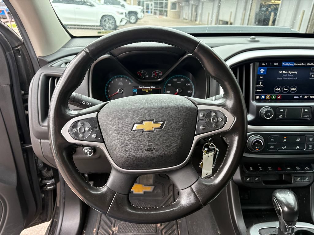 Used 2022 Chevrolet Colorado ZR2 w/ ZR2 Midnight Special Edition AWD/4WD image 19