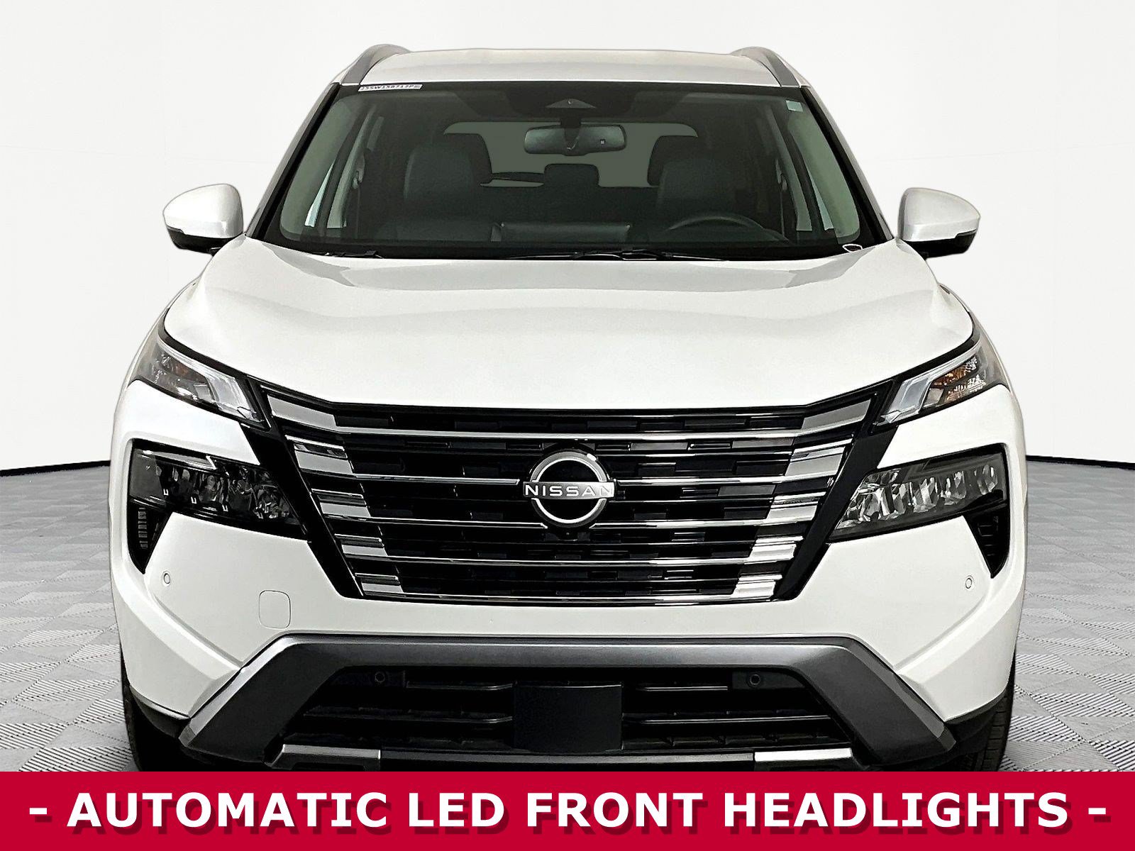 Certified 2025 Nissan Rogue SL AWD/4WD image 2