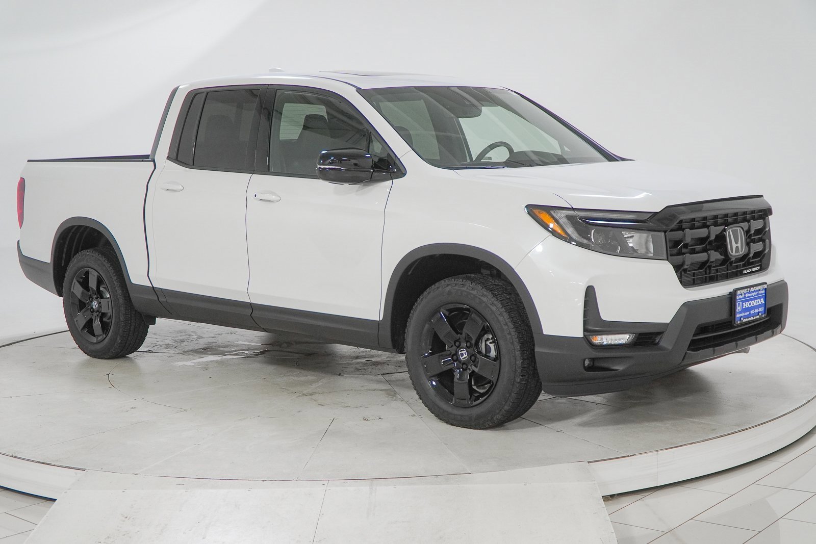 New 2026 Honda Ridgeline Black Edition image 10