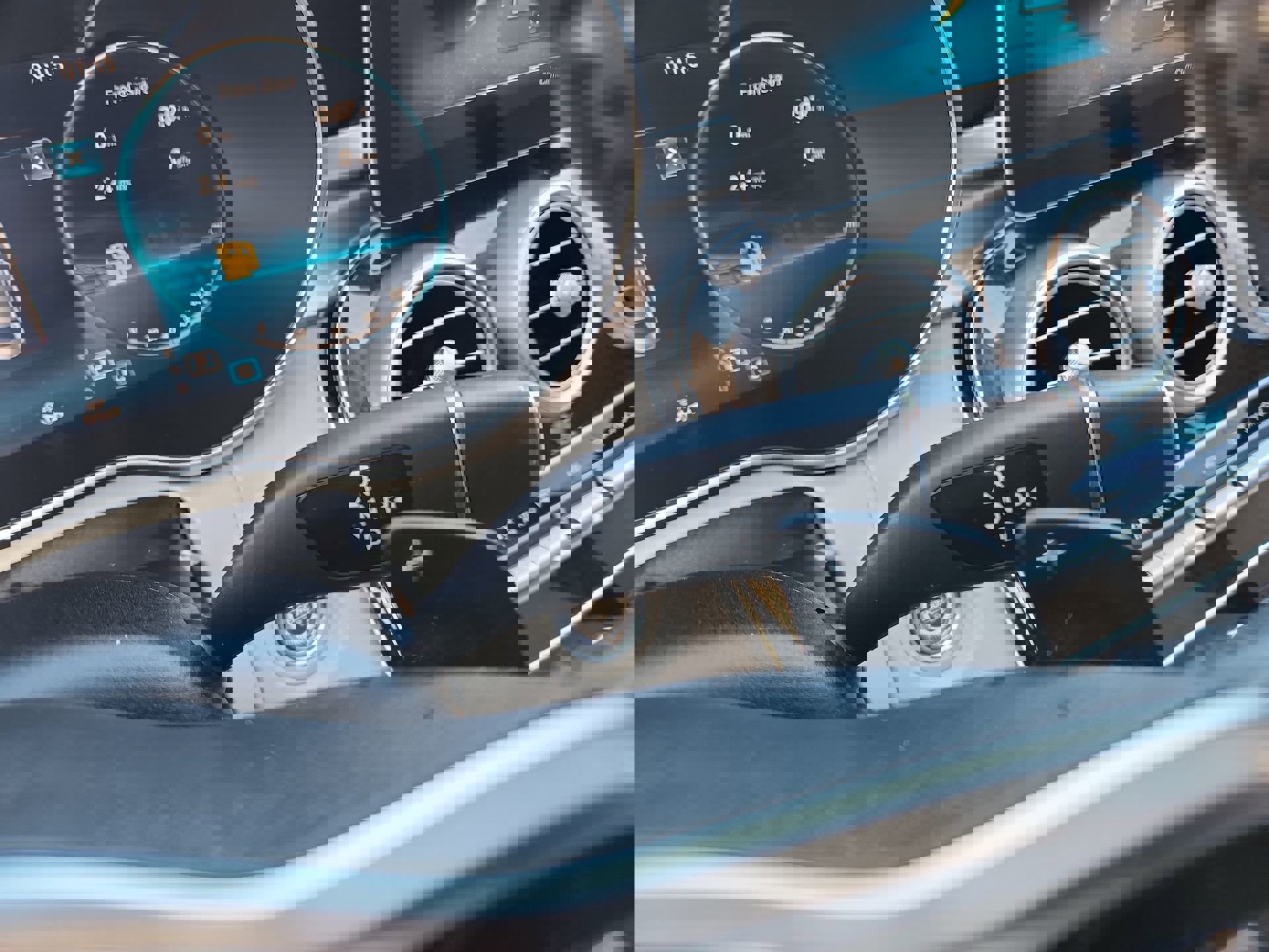 Used 2021 Mercedes-Benz C 300 RWD 4D Sedan C 300 w/ Premium Package image 21