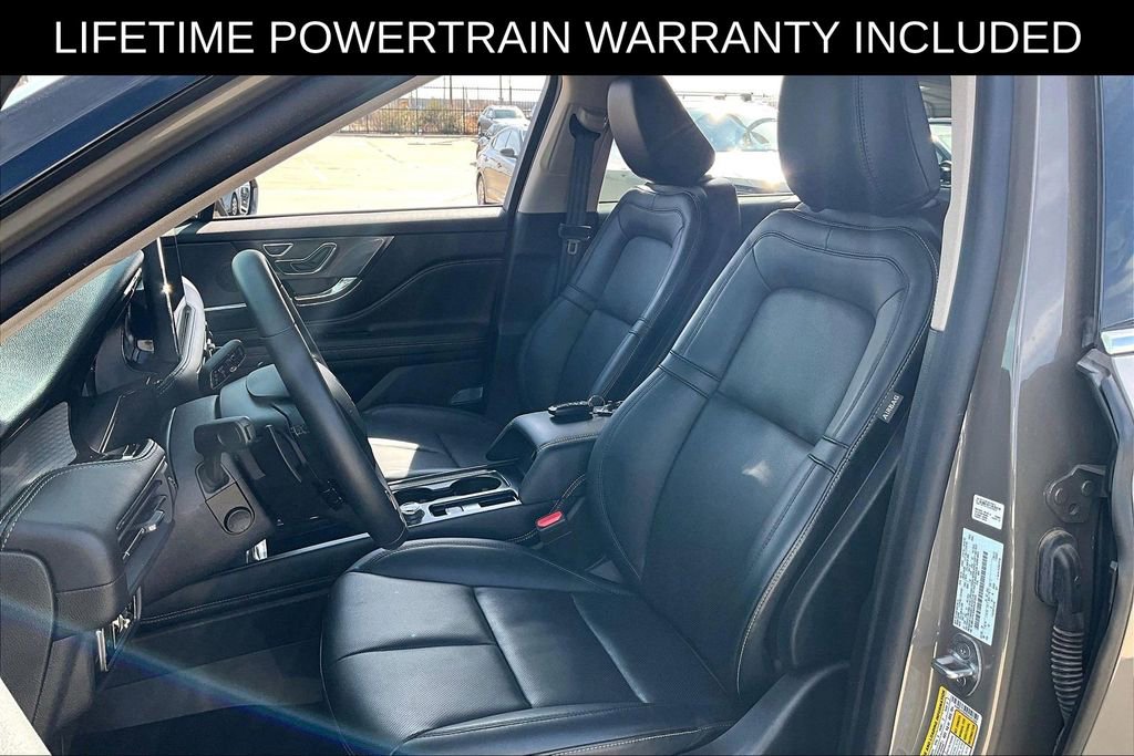 Used 2025 Lincoln Corsair Premiere w/ Equipment Group 101A image 32