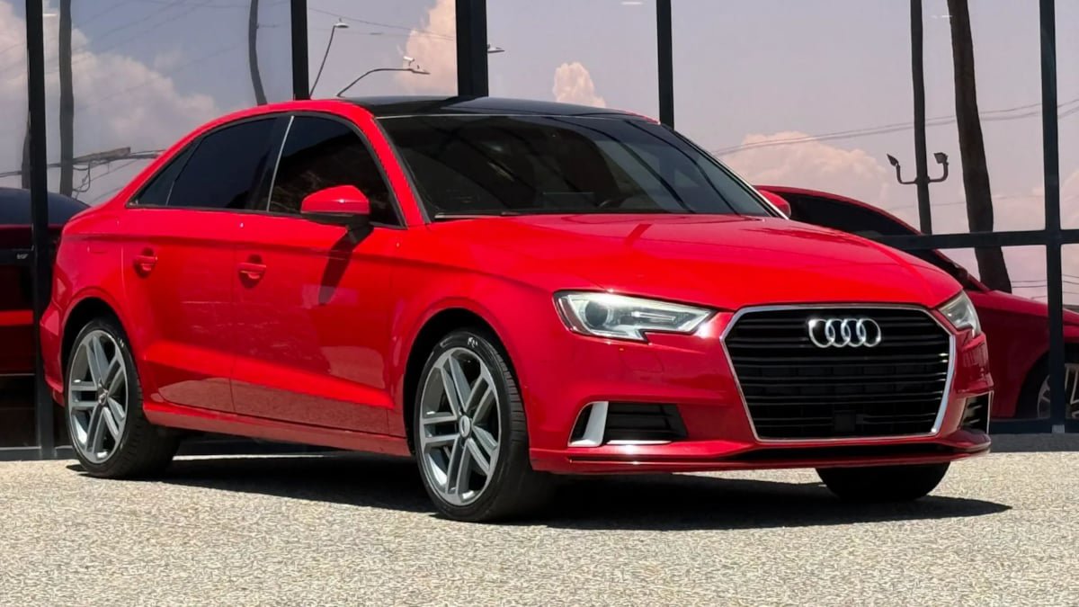 Used 2017 Audi A3 2.0T Premium w/ Convenience Package FWD image 17