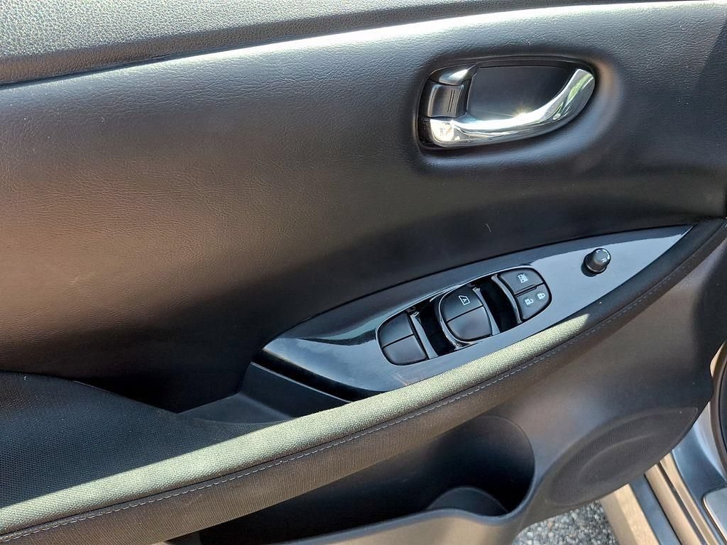 Certified 2024 Nissan Leaf SV Plus FWD image 14