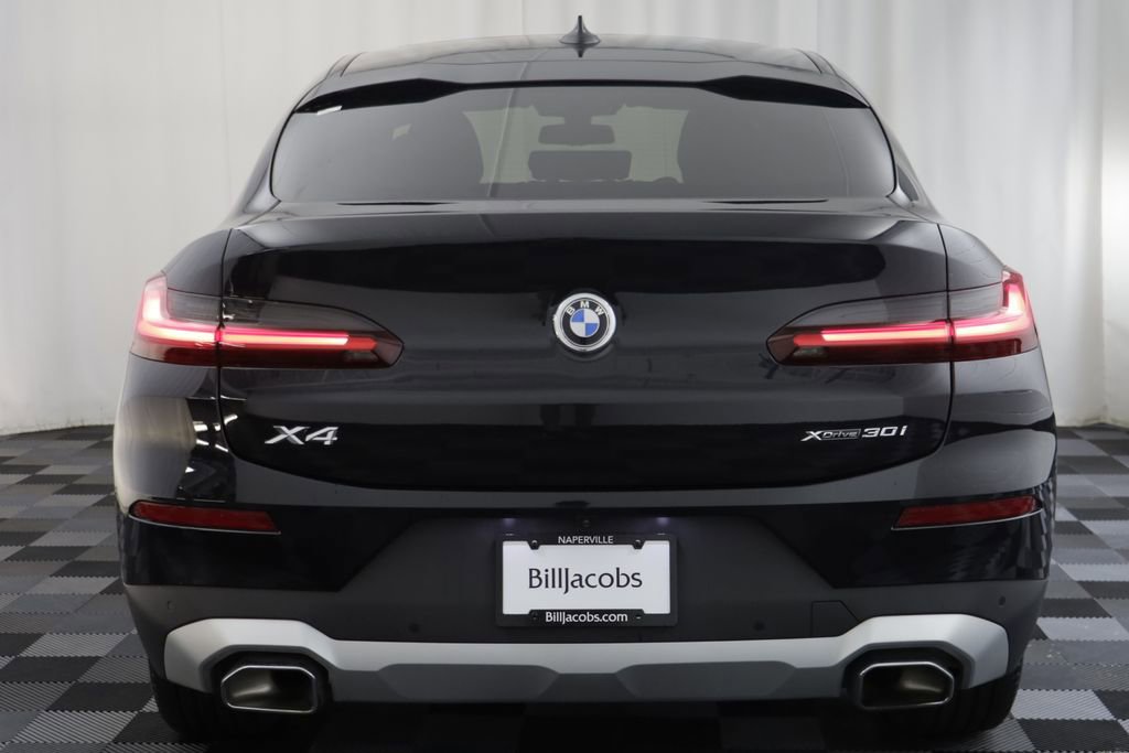 Certified 2024 BMW X4 xDrive30i w/ Premium Package image 16