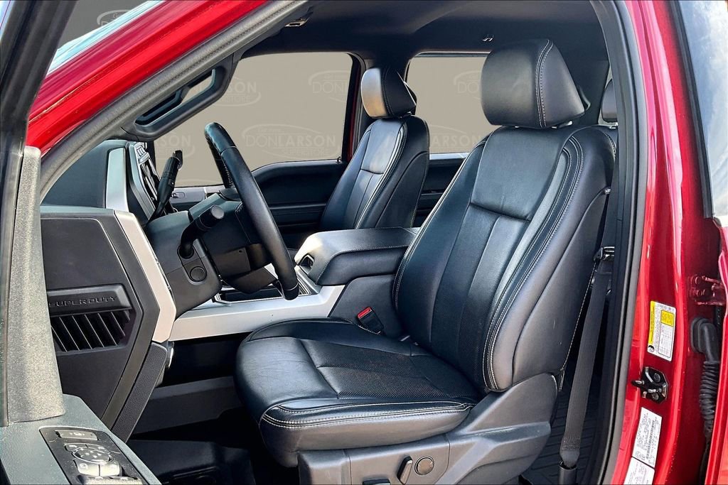 Certified 2022 Ford F350 Lariat w/ Black Appearance Package image 14