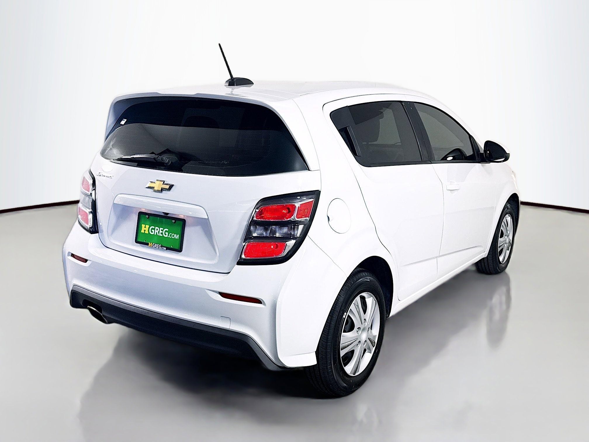 Used 2019 Chevrolet Sonic LT image 10