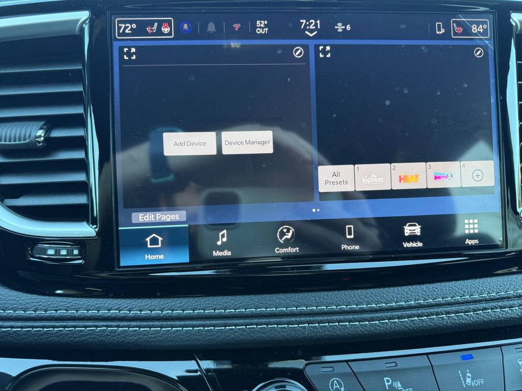 New 2026 Chrysler Pacifica Select AWD/4WD image 31