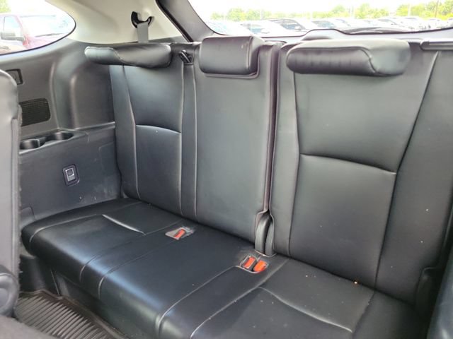 Used 2023 Toyota Highlander XLE AWD/4WD image 13
