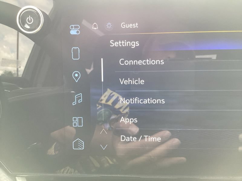New 2027 Chevrolet Equinox LT w/ Convenience Package II AWD/4WD image 39