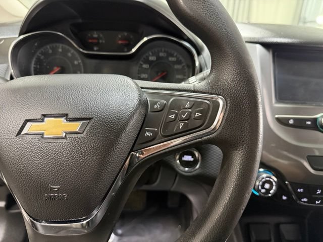 Used 2018 Chevrolet Cruze LT w/ Convenience Package FWD image 15