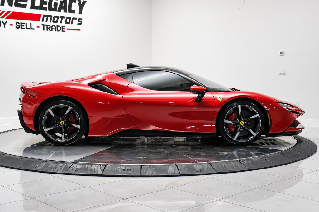 Used 2023 Ferrari SF90 Stradale AWD/4WD image 10