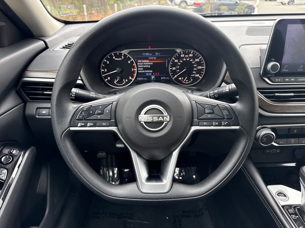 Used 2023 Nissan Altima 2.5 SV image 18