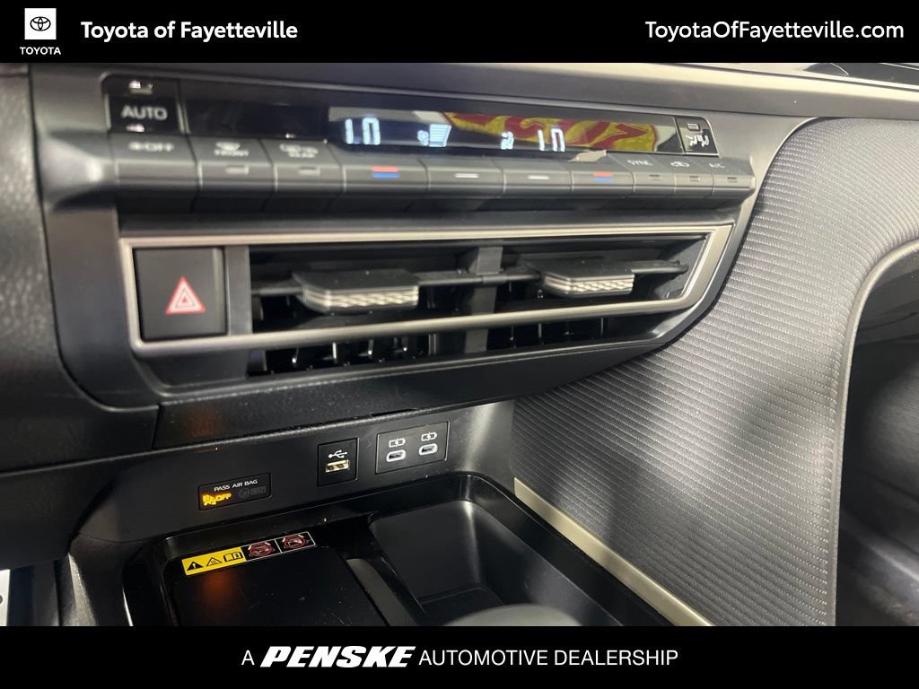 Certified 2025 Toyota Camry SE FWD image 30