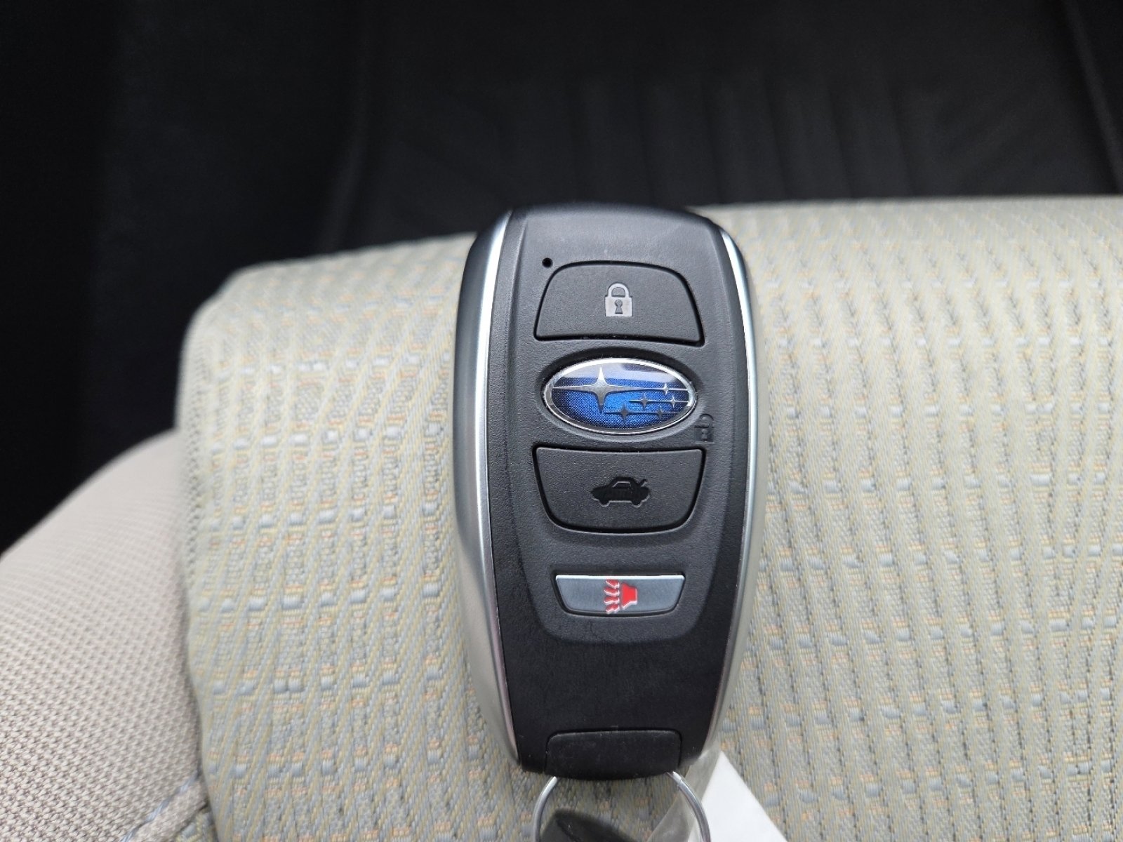 Used 2024 Subaru Ascent Premium w/ Convenience Package AWD/4WD image 32