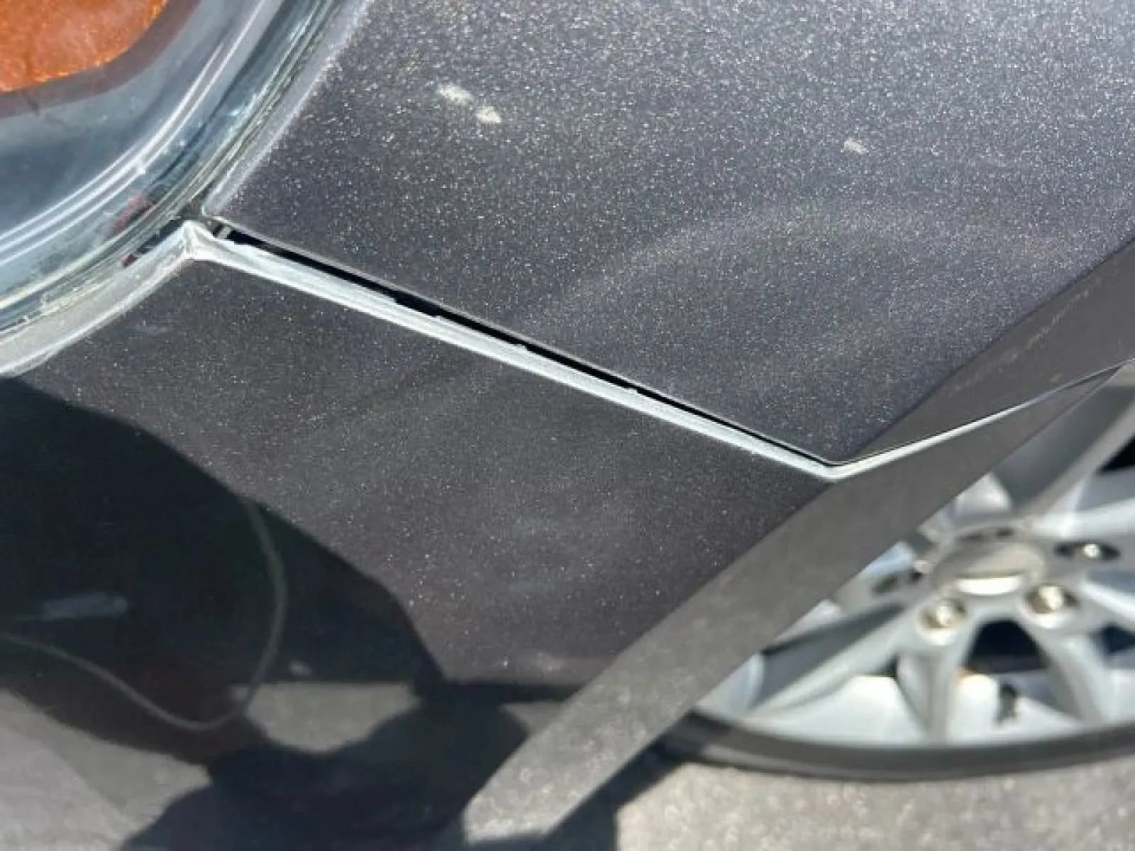 Used 2014 Ford Taurus SE FWD image 31