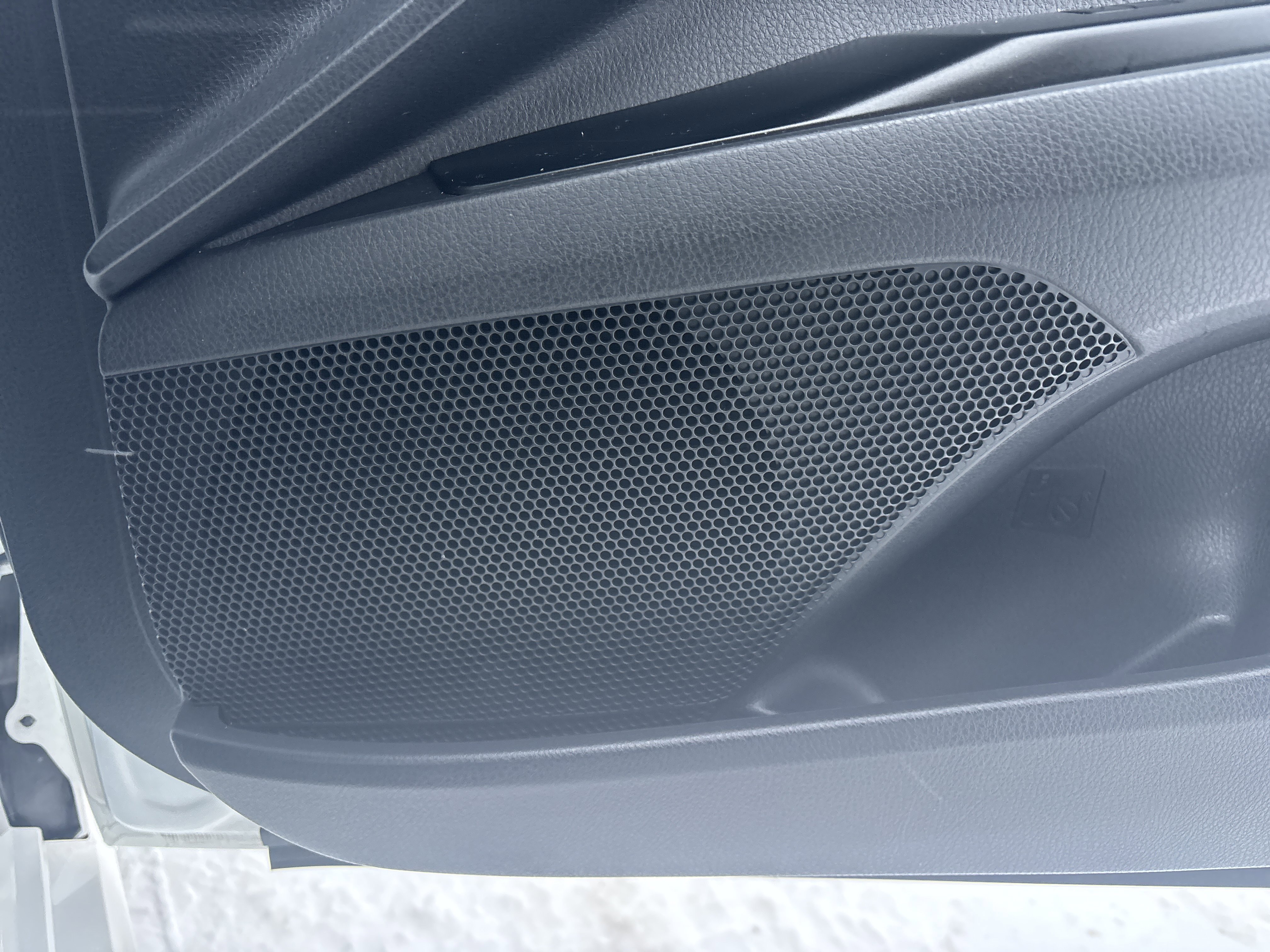 Used 2025 Toyota Camry SE image 33