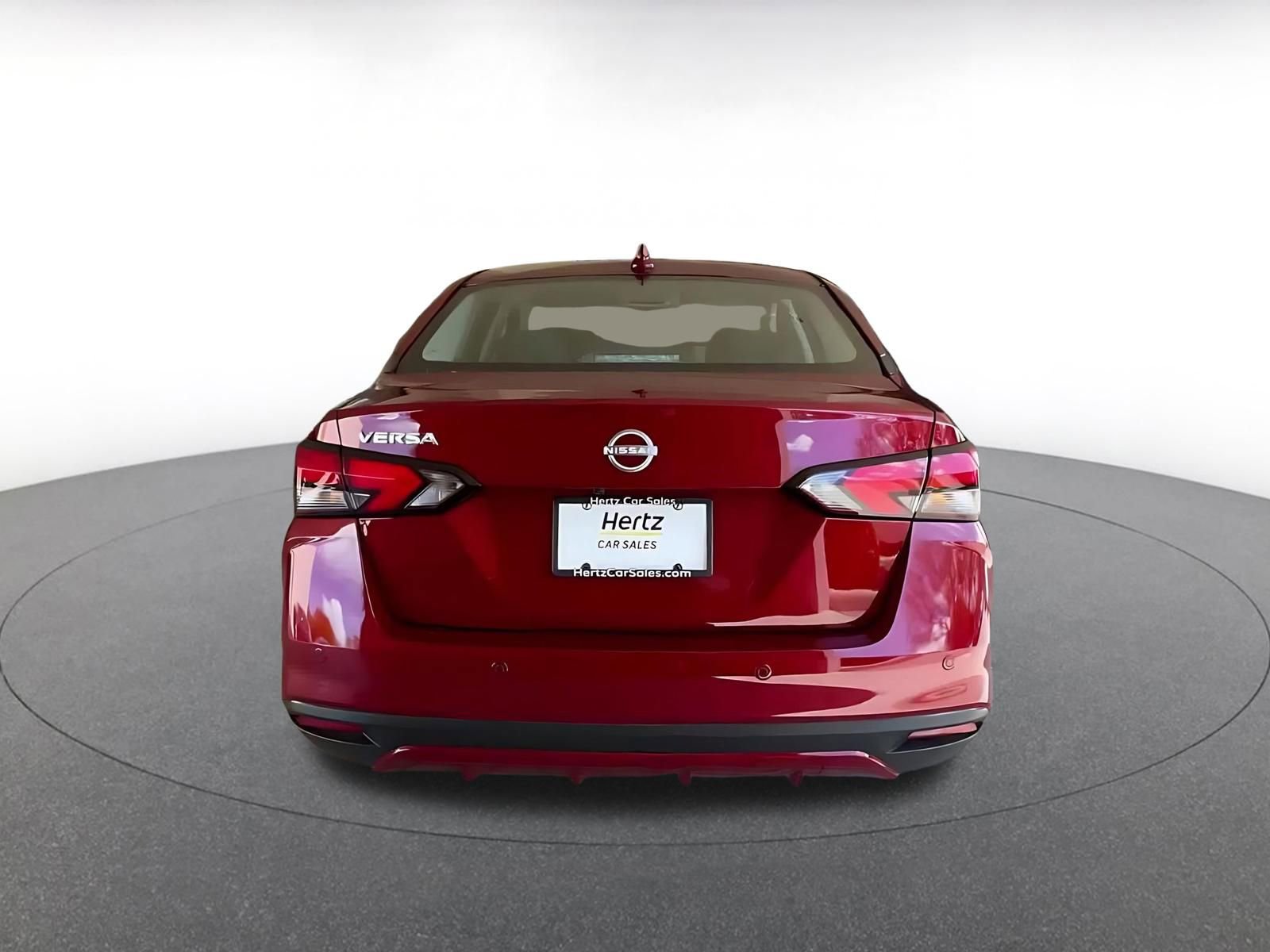 Used 2025 Nissan Versa SV image 12