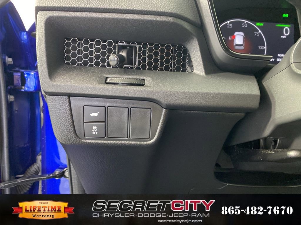Used 2025 Honda CR-V Sport-L image 14