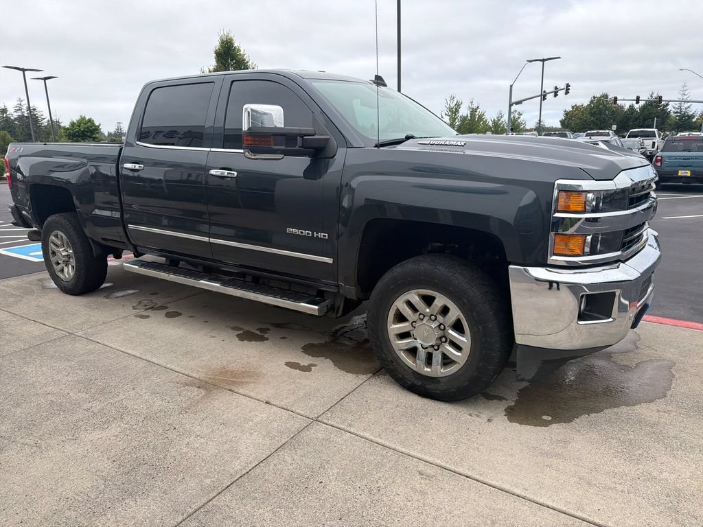 Used 2019 Chevrolet Silverado 2500 LTZ w/ Duramax Plus Package AWD/4WD image 6