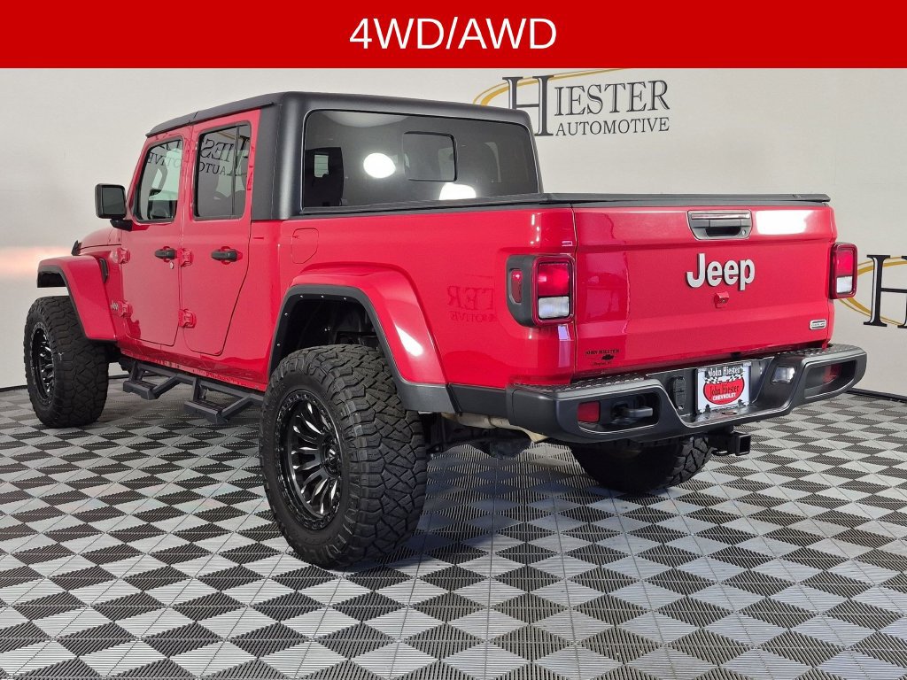 Used 2023 Jeep Gladiator Overland AWD/4WD image 6