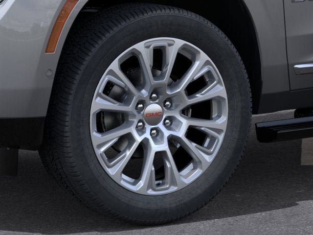 New 2026 GMC Yukon Denali w/ Denali Reserve Package AWD/4WD image 9