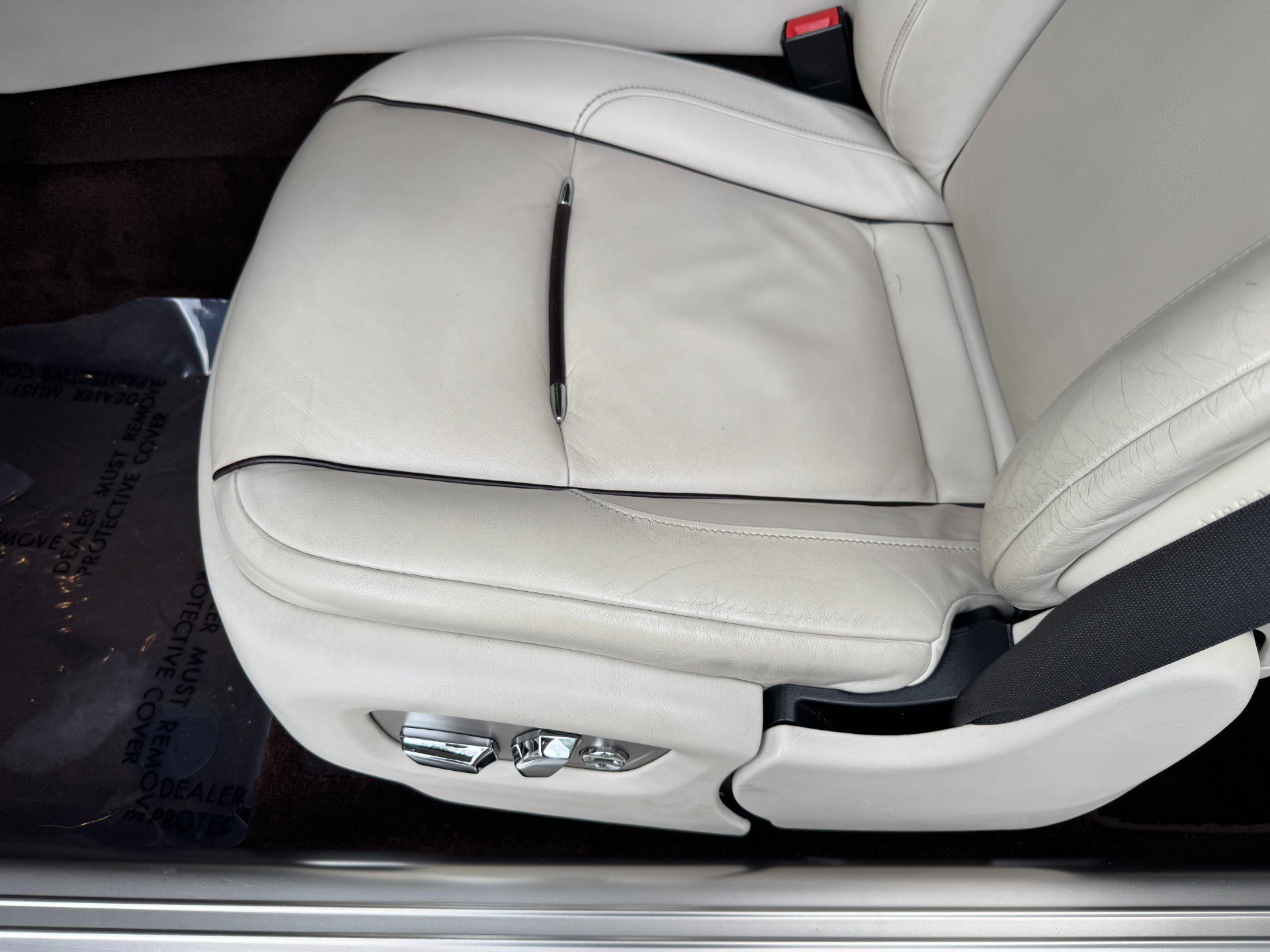 Used 2017 Rolls-Royce Wraith RWD image 31