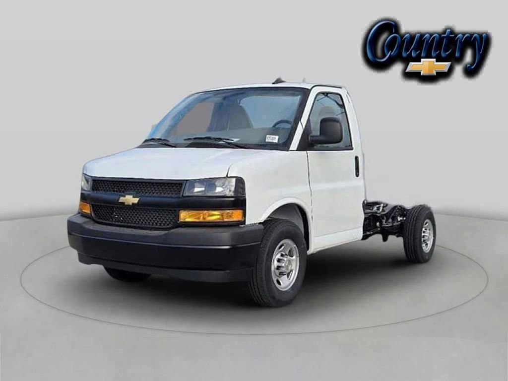 New 2026 Chevrolet Express 3500 w/ Power Convenience Package