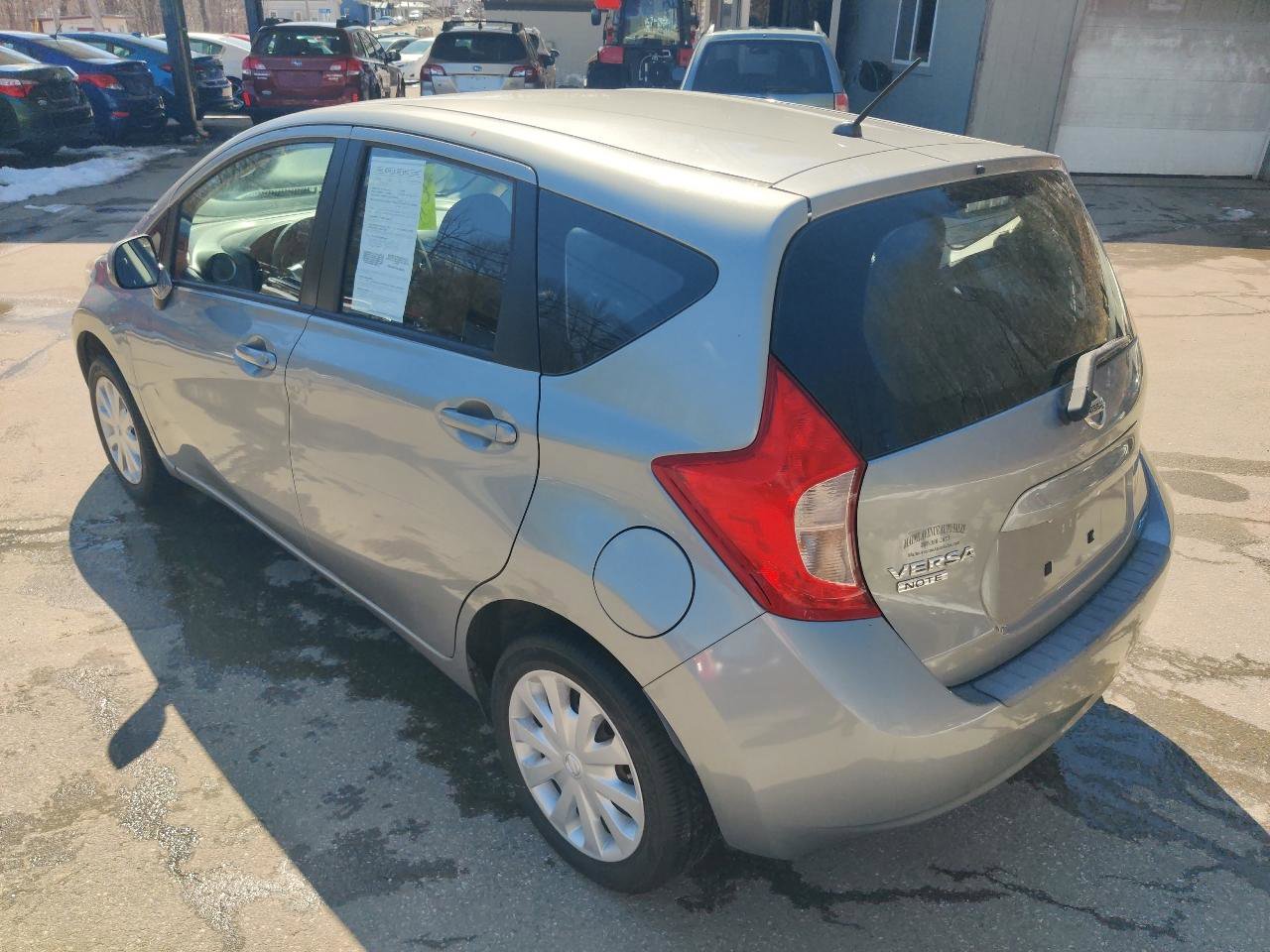 Used 2014 Nissan Versa Note S FWD image 4