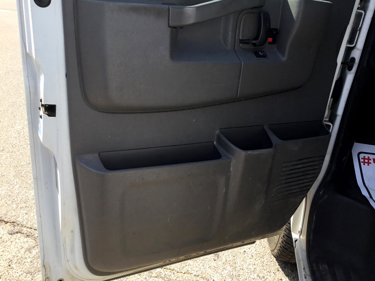 Used 2017 GMC Savana 2500 image 14