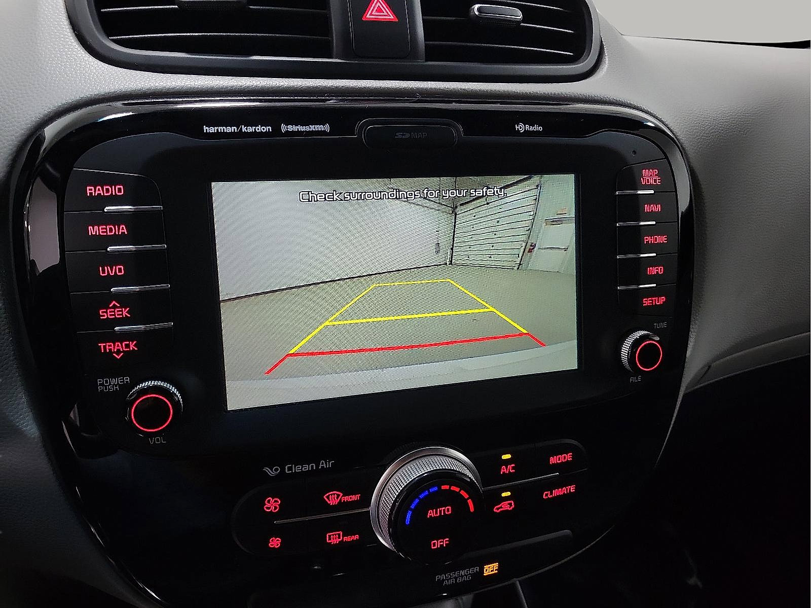 Used 2017 Kia Soul + w/ Audio Package FWD image 12