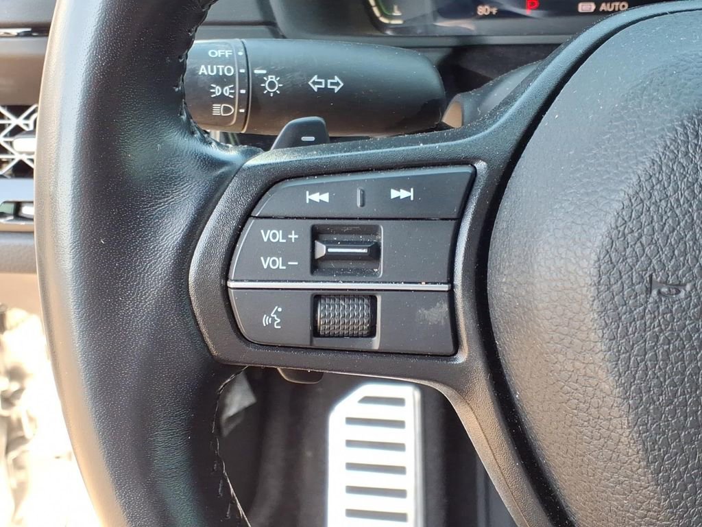 Used 2023 Honda Accord Sport image 18