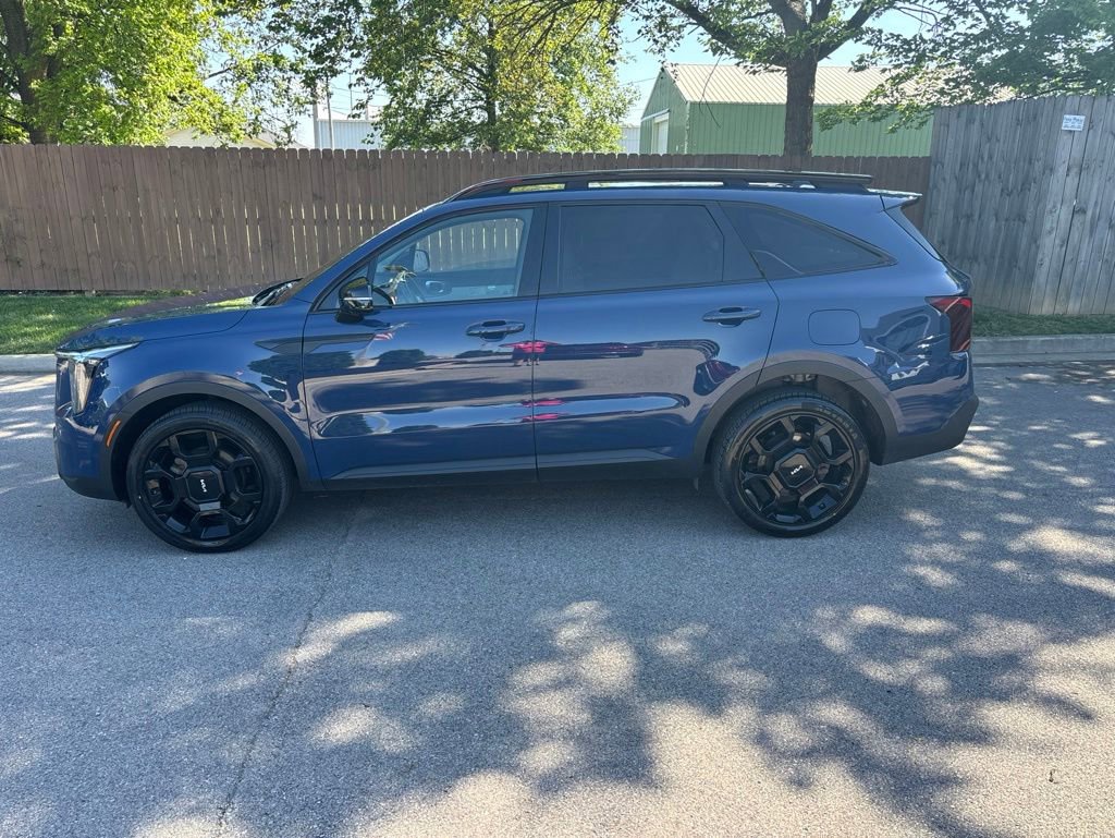Used 2024 Kia Sorento X-Line EX AWD/4WD image 2