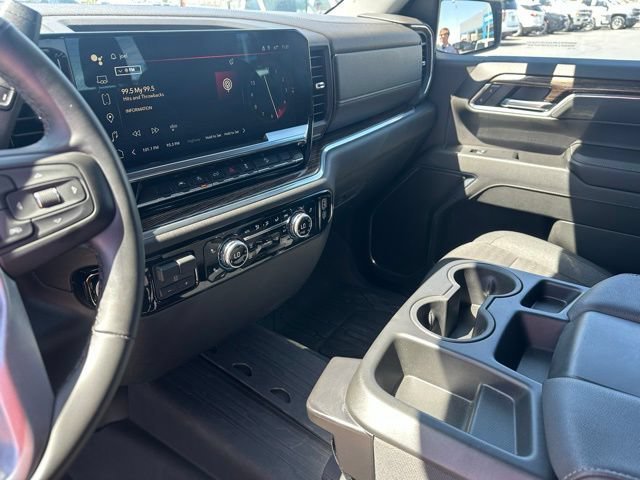 Used 2024 GMC Sierra 1500 Elevation w/ LPO, Elevation Black Package AWD/4WD image 11