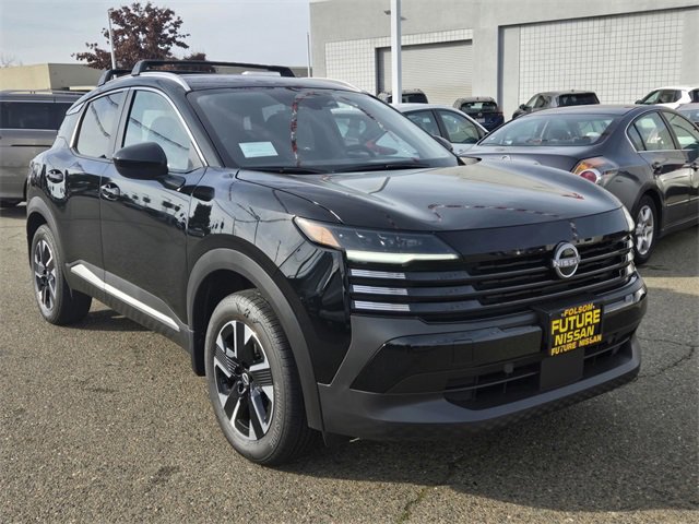 New 2026 Nissan Kicks SV w/ Cold Weather Package