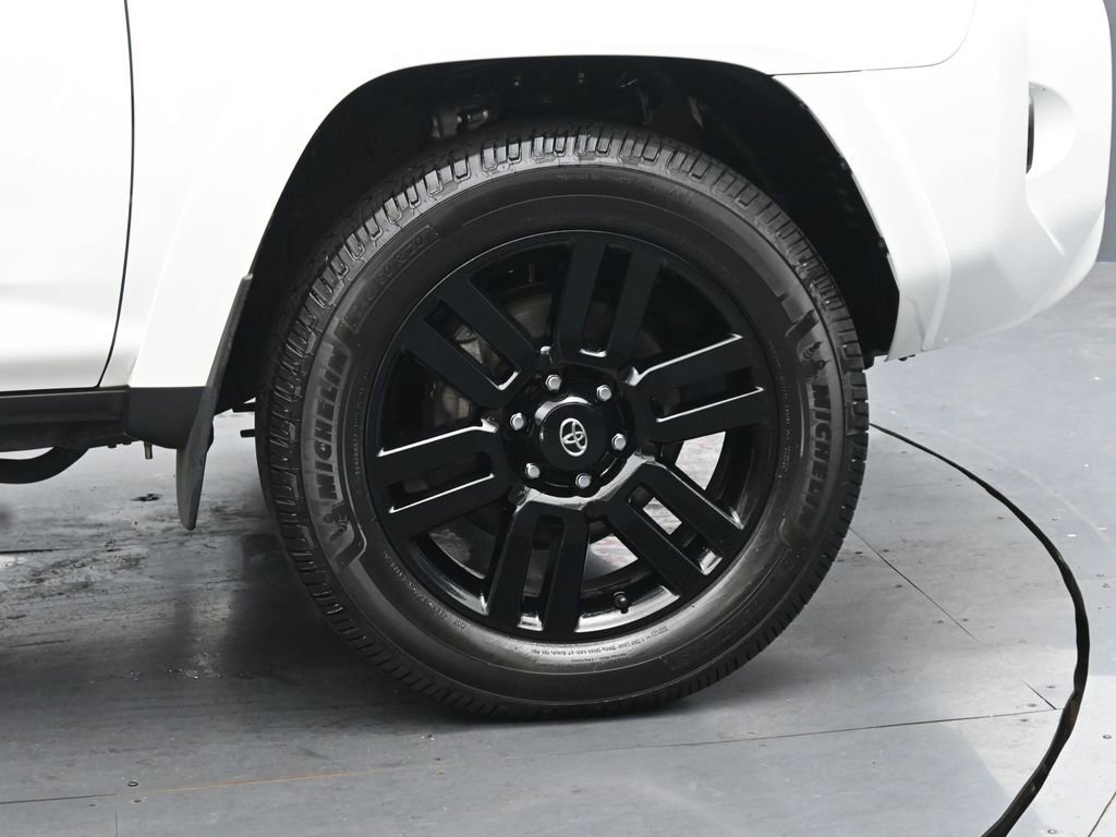 Used 2024 Toyota 4Runner SR5 image 11