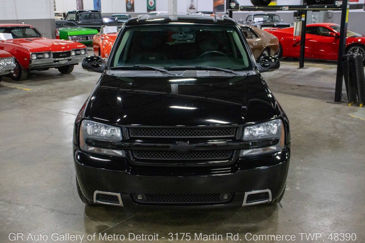 Used 2008 Chevrolet TrailBlazer SS w/ Sun And 6-Disc Cd Package AWD/4WD image 11
