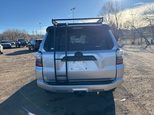 Used 2021 Toyota 4Runner Venture w/ Moonroof Package image 5