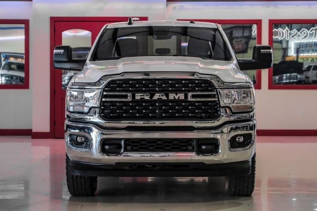 Used 2024 RAM 2500 Big Horn w/ Off Road Package image 9