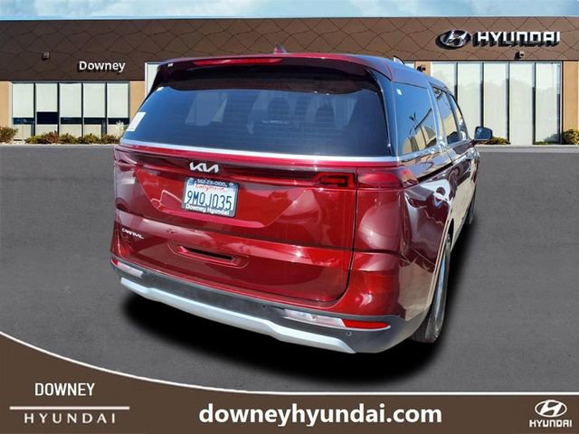 Used 2024 Kia Carnival LX image 4