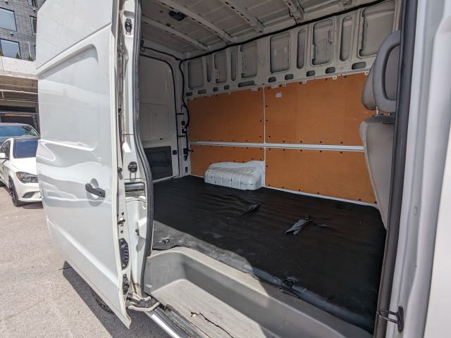 Used 2019 Nissan NV 2500 SV image 17