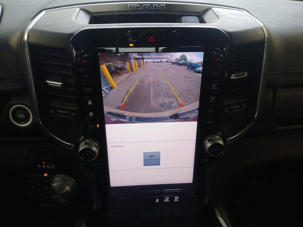 Used 2025 RAM 1500 Laramie AWD/4WD image 9